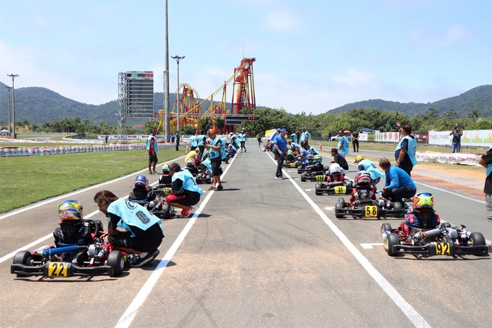 Seguro para Corrida de KART. Seguro para os Pilotos –