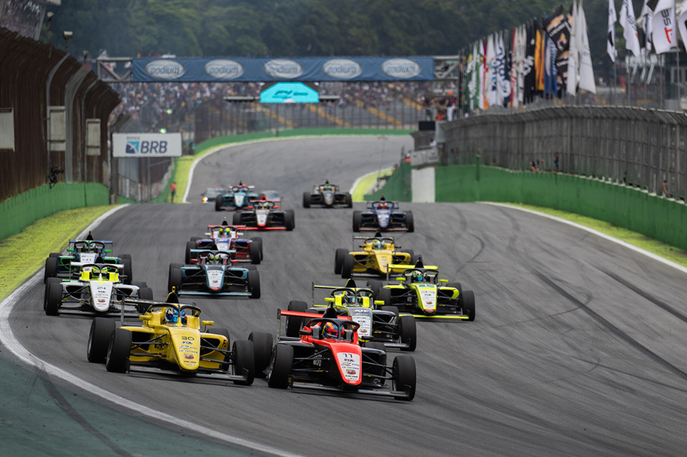 Fórmula 1 divulga calendário com 23 corridas em 2023: veja datas