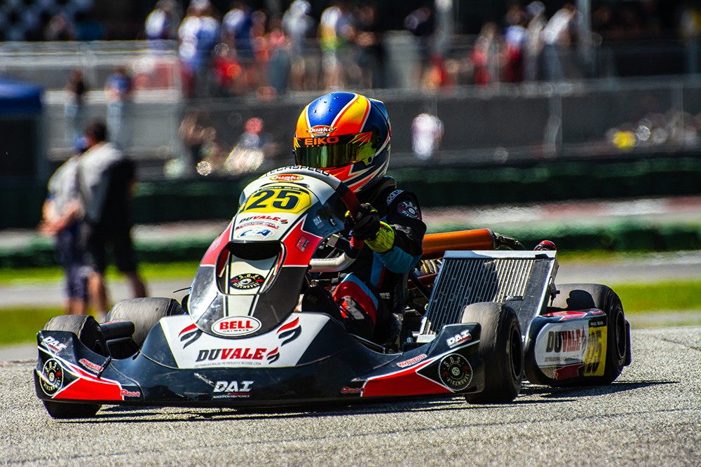 Copa São Paulo Light de Kart: Miguel da Silva faz terceira corrida na  Júnior Menor