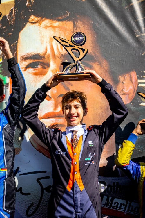João Francisco se mantém entre os líderes na V11 Cup após conquistar novo pódio em Interlagos